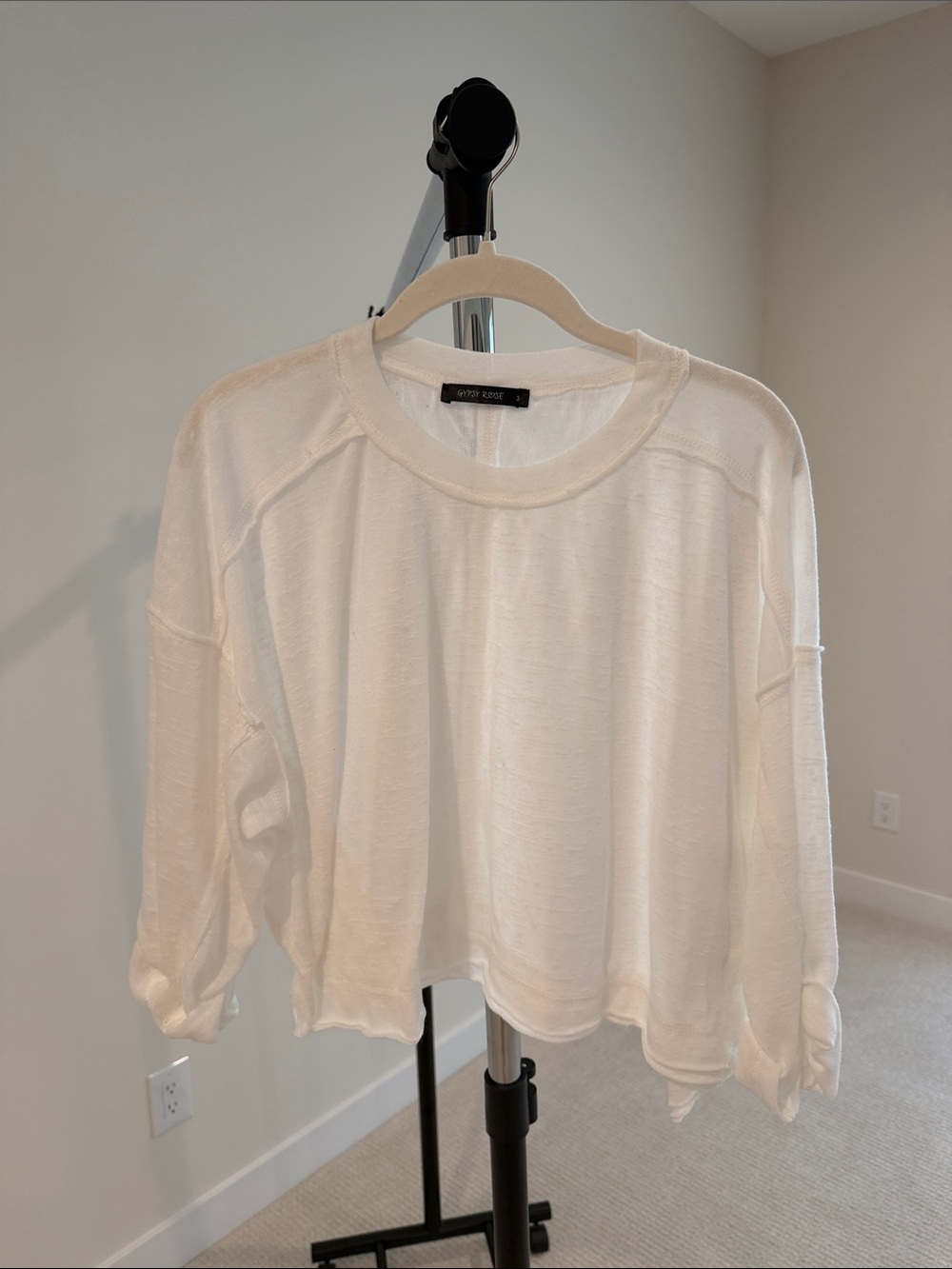 Gypsy Rose White Lightweight Long-Sleeve Top